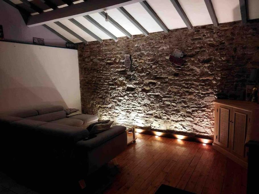 Charmante Maison Atypique En Village Saint-Colombin 外观 照片